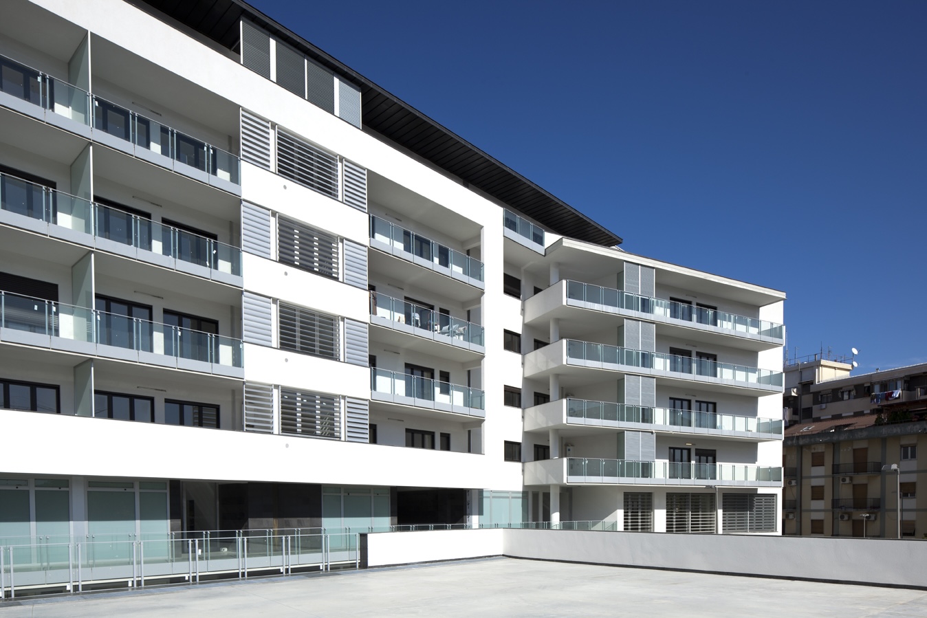 Edificio residenziale e terziario Piazza Molino – Cosenza